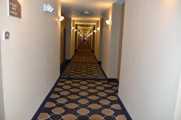 Irish Inn and Suites image 12