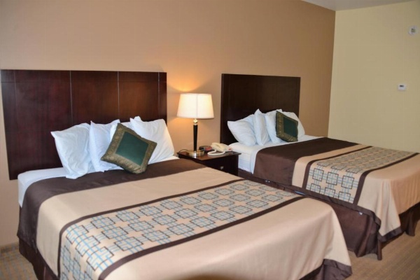 Irish Inn and Suites image 8